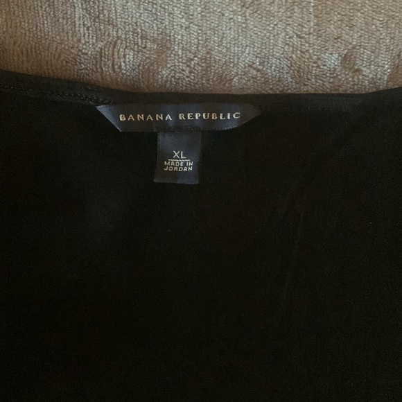 Banana Republic sleeveless blouse size XL - Picture 2 of 8